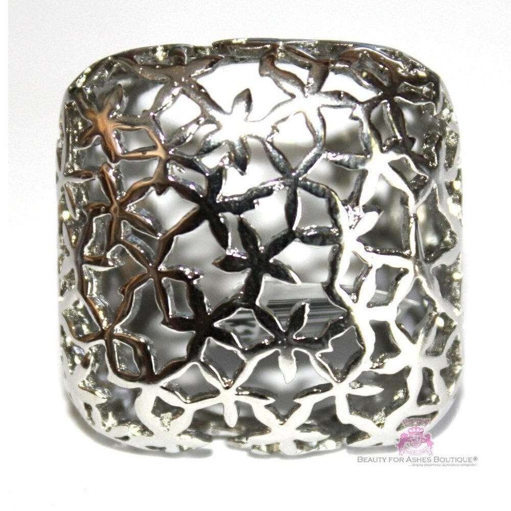Womens Chunky Floral Lace Square Wide Boxy Silvertone Stainless Steel Fun Ring 6